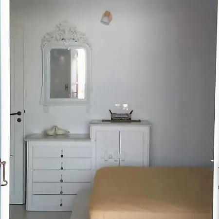 Mykonian White 2bedrooms